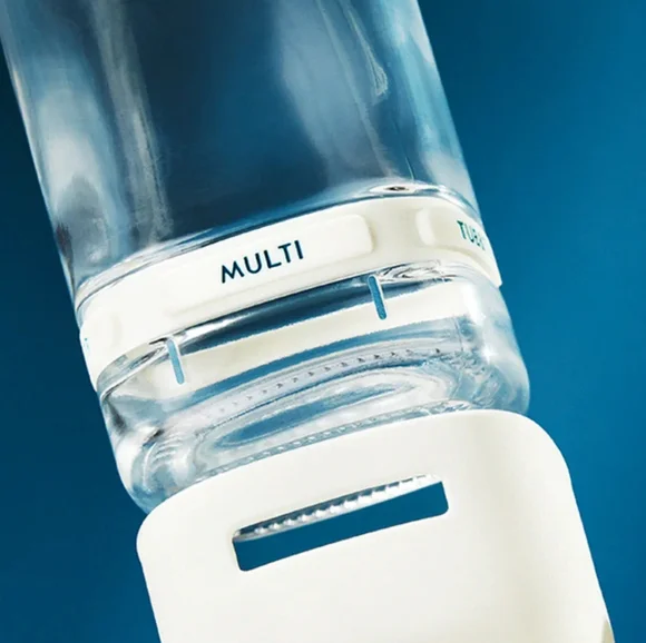 Grove Co Collaborative Glass Spray Bottle with Brilliant White Silicone Sleeve - Picture 9 of 12